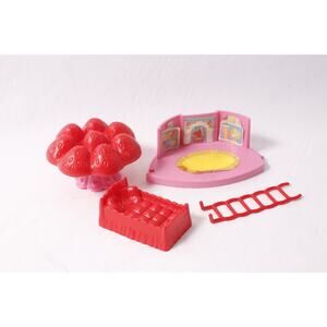 Strawberry Shortcake Strawberryland Miniatures Dollhouse Parts ~ 260317-WH 988